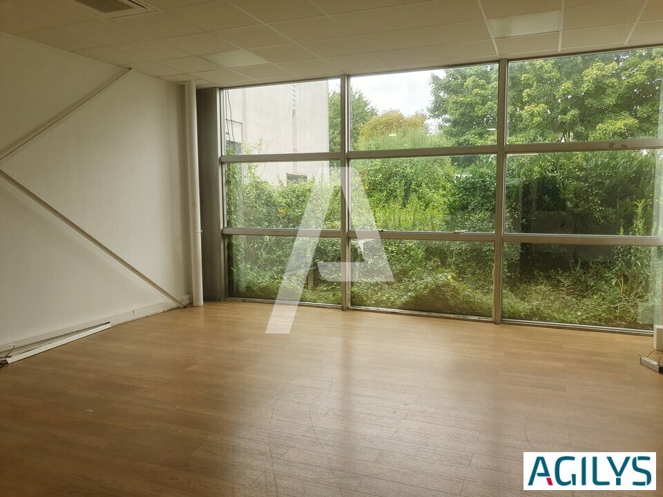 29 Rue Du Marché Rollay, Champigny-sur-Marne for lease Interior Photo- Image 1 of 11
