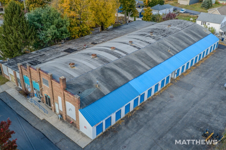 Fort Knox Self-Storage 4 Property Portfo portfolio of 2 properties for sale on LoopNet.ca - Building Photo - Image 3 of 4