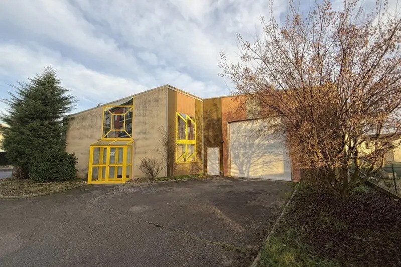 Flex in Chalon-sur-Saône for sale Building Photo- Image 1 of 6
