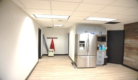 3401-3435 Hiawatha Ave S, Minneapolis, MN à vendre - Photo du bâtiment - Image 3 de 13