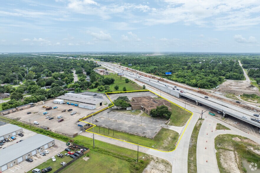 3100 Gulf Fwy, La Marque, TX à vendre - Photo principale - Image 1 de 15