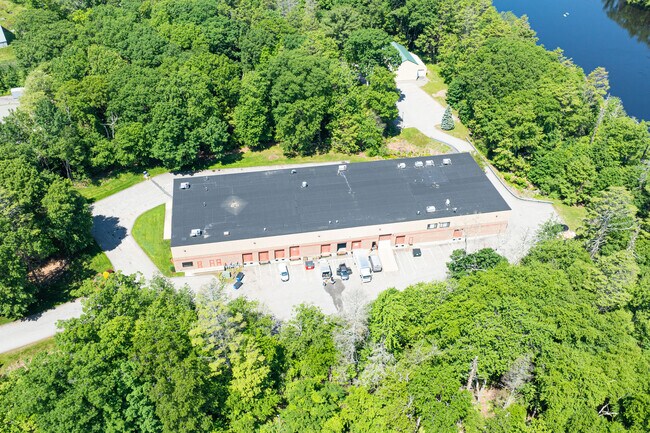 Plus de détails pour 17 Parkridge Rd, Haverhill, MA - Bureau à louer