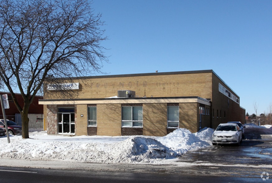 104 Skyway Ave, Toronto, ON for sale - Building Photo - Image 2 of 2