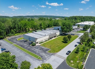 Plus de détails pour 303-305 National Rd, Exton, PA - Local d'activités à louer