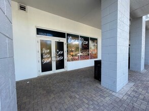40 S Pointe Dr, Miami Beach, FL for lease Building Photo- Image 1 of 3