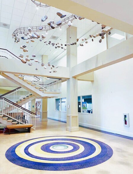 8300 Health Park, Raleigh, NC à louer - Hall d’entrée - Image 3 de 7