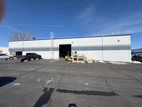 802-808 Packer Way, Sparks, NV à louer Photo du bâtiment- Image 2 de 5