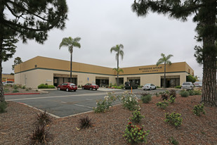 7313 Carroll Rd, San Diego CA - Services immobiliers commerciaux