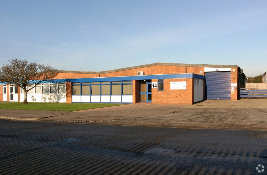 Ronald Close, Kempston for lease - Primary Photo - Image 1 of 4