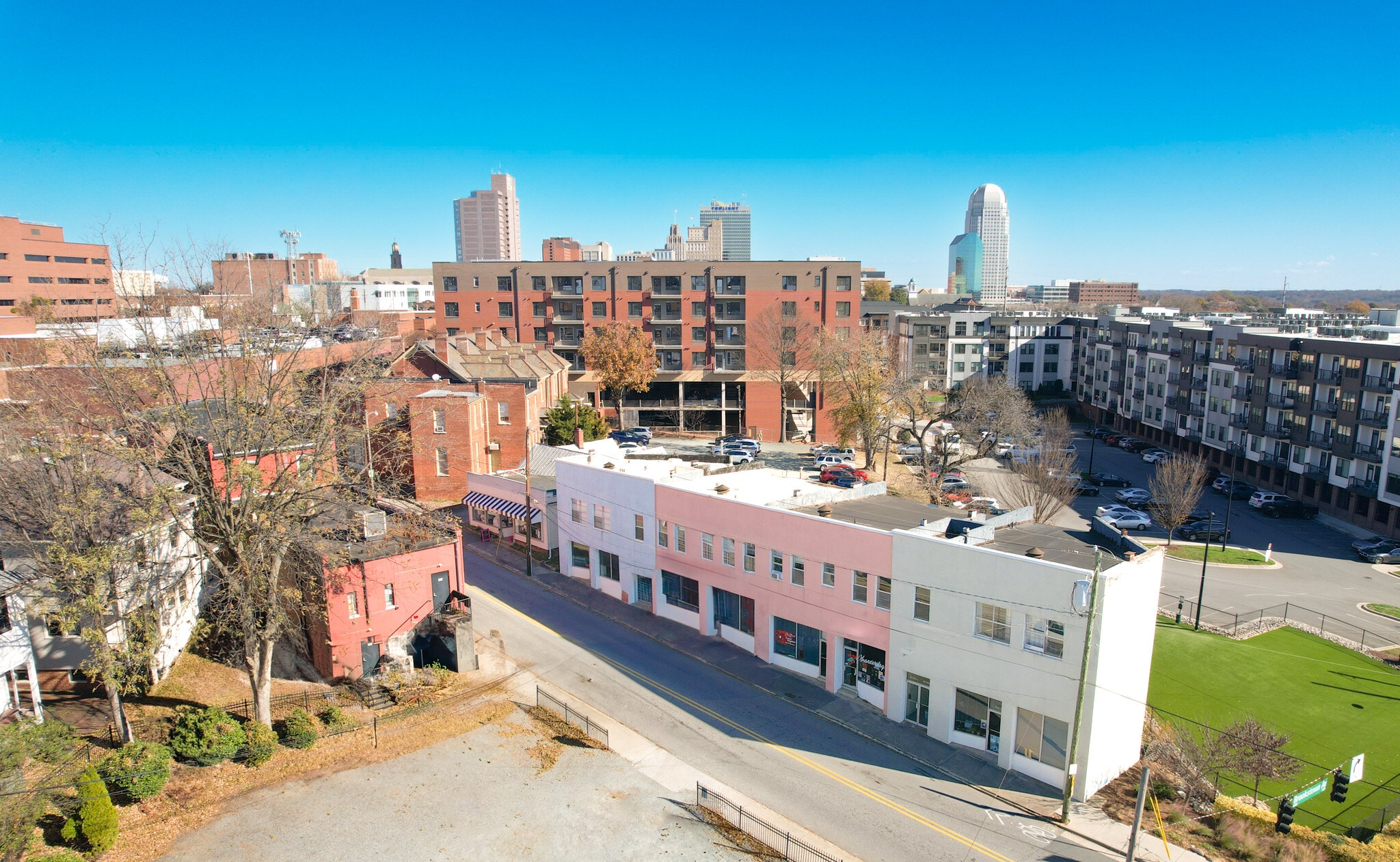 840-848 W 4th St, Winston-Salem, NC for lease Primary Photo- Image 1 of 4