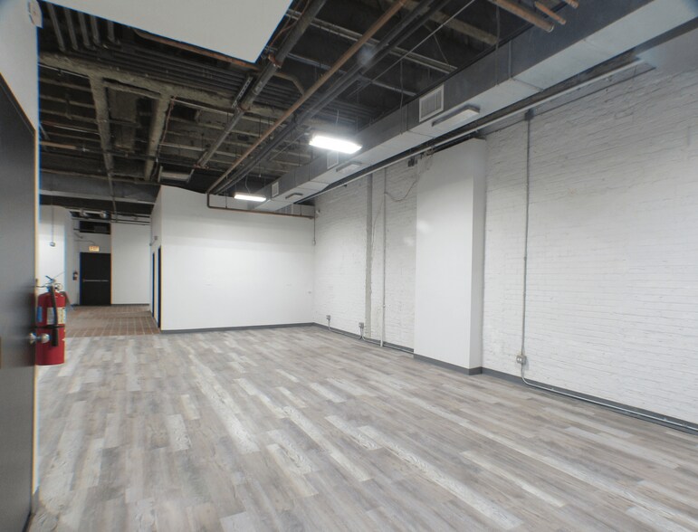 160 E Grand Ave, Chicago, IL à louer - Photo intérieure - Image 2 de 7