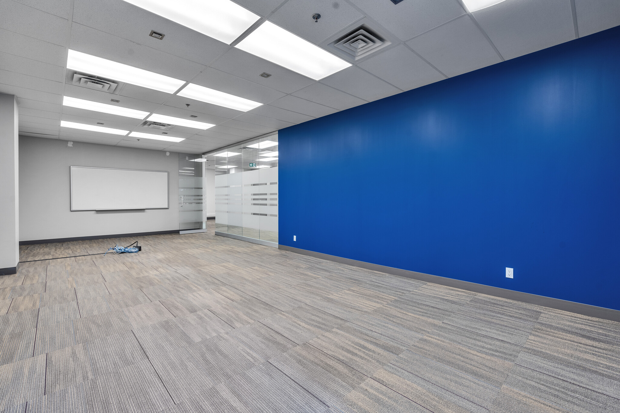 111 Peter St, Toronto, ON à louer Photo intérieure- Image 1 de 5