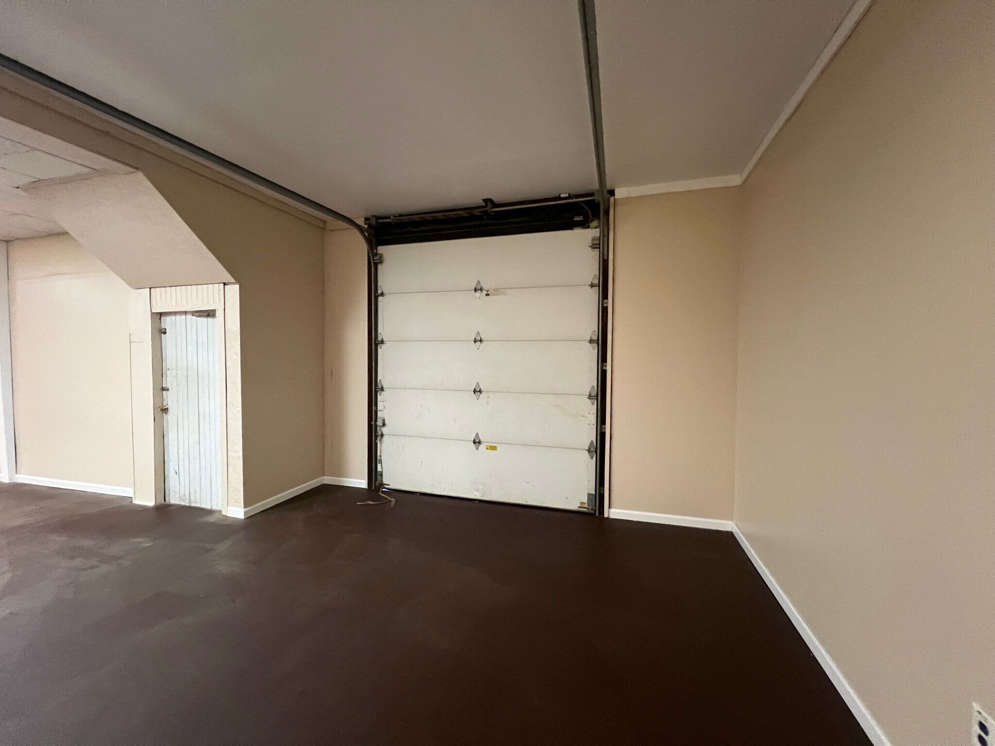 18 S 11th St, Akron, PA à louer Photo intérieure- Image 1 de 7