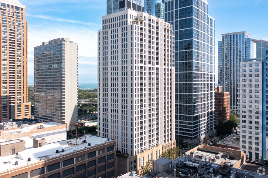 1240-1254 S Michigan Ave, Chicago, IL for lease - Primary Photo - Image 1 of 16