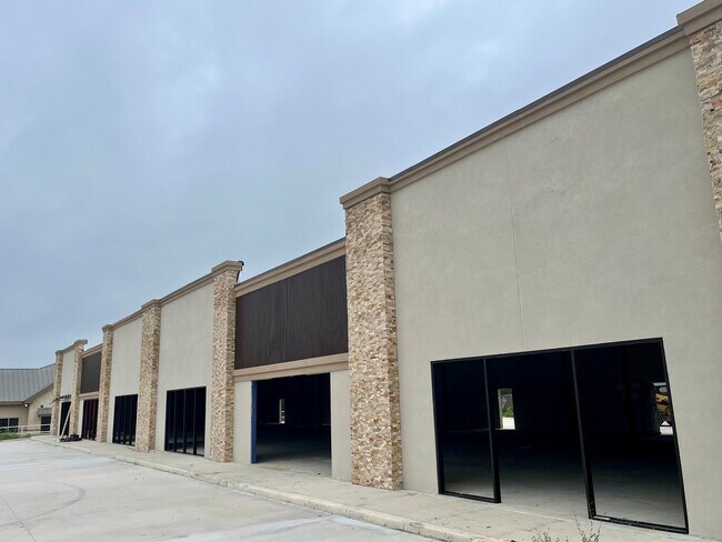 Plus de détails pour 7527 N Loop 1604 Hwy W, San Antonio, TX - Commerce de détail à vendre