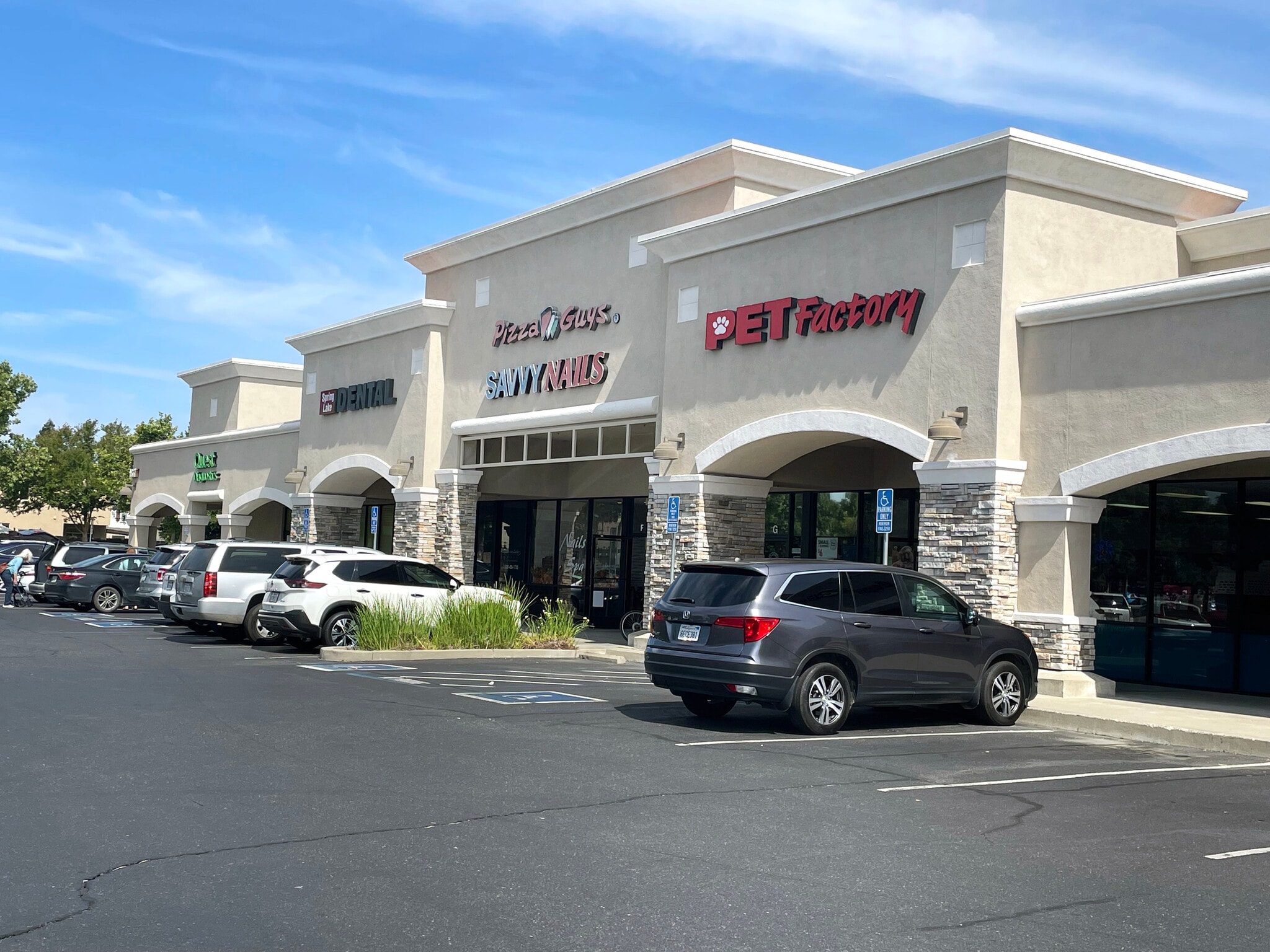 1807-1837 E Gibson Rd, Woodland, CA for lease Primary Photo- Image 1 of 5