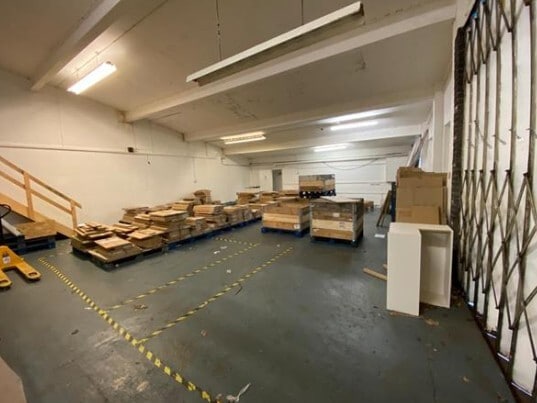 Unit 3D Freshfield Rd, Brighton for lease - Interior Photo - Image 3 of 4