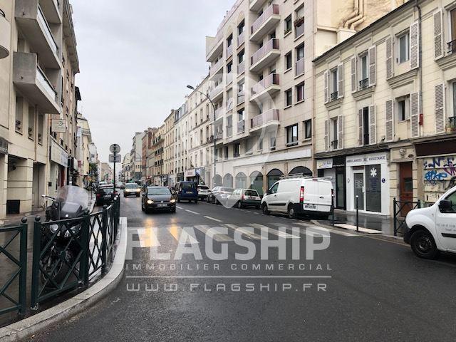 Commerce de détail dans Asnières-Sur-Seine à louer Photo du bâtiment- Image 1 de 3