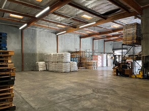 204 W Ann St, Los Angeles, CA for lease Interior Photo- Image 2 of 4