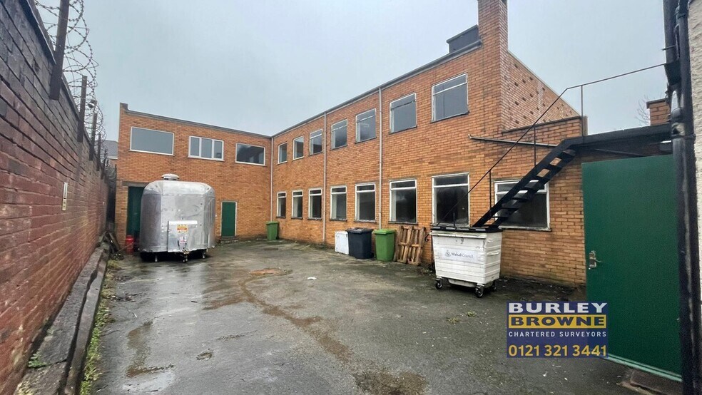 300-304 Aldridge Rd, Streetly for lease - Building Photo - Image 3 of 18