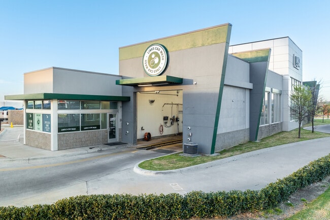 Plus de détails pour 820 NE Alsbury Blvd, Burleson, TX - Spécialité à vendre