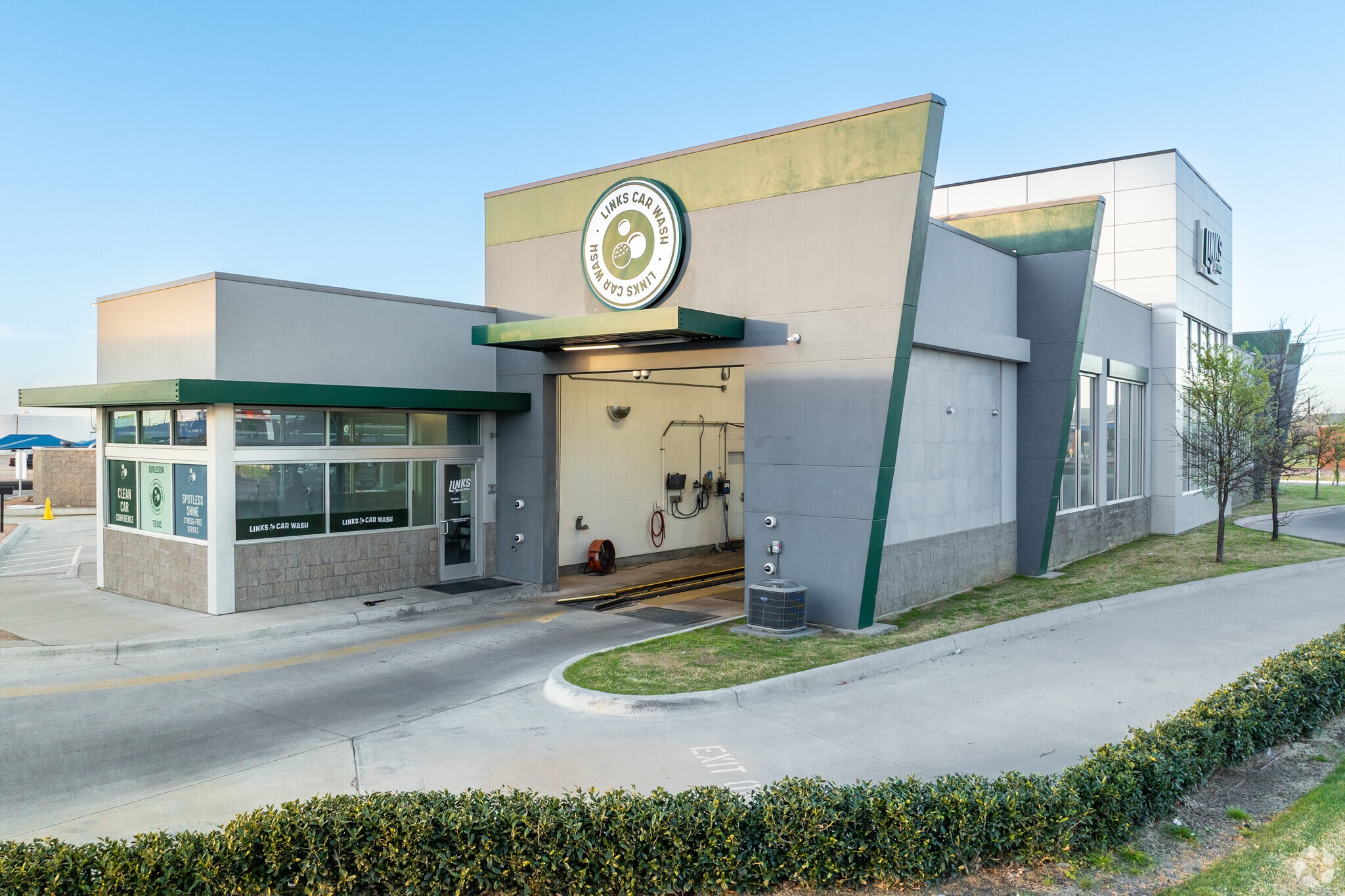 820 NE Alsbury Blvd, Burleson, TX for sale Building Photo- Image 1 of 14