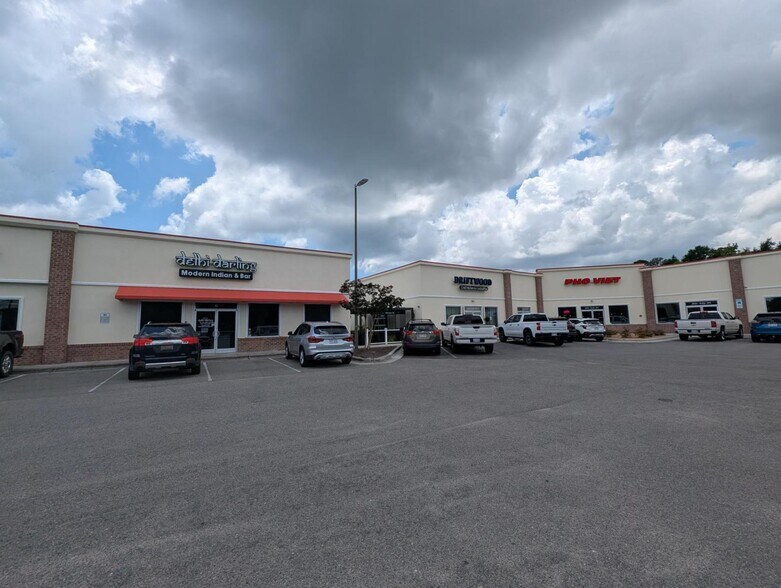 2634 NC Highway 210 E, Hampstead, NC for lease - Primary Photo - Image 1 of 1