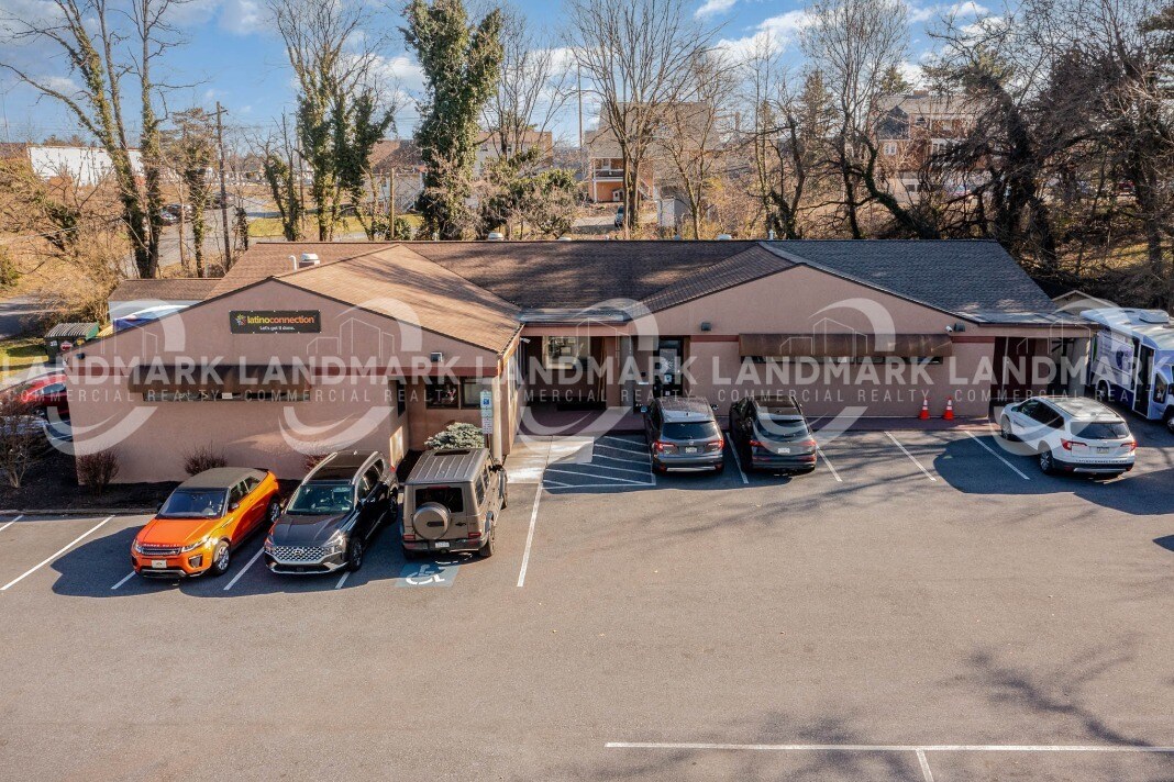 4211 Elmerton Ave, Harrisburg, PA for lease Building Photo- Image 1 of 6