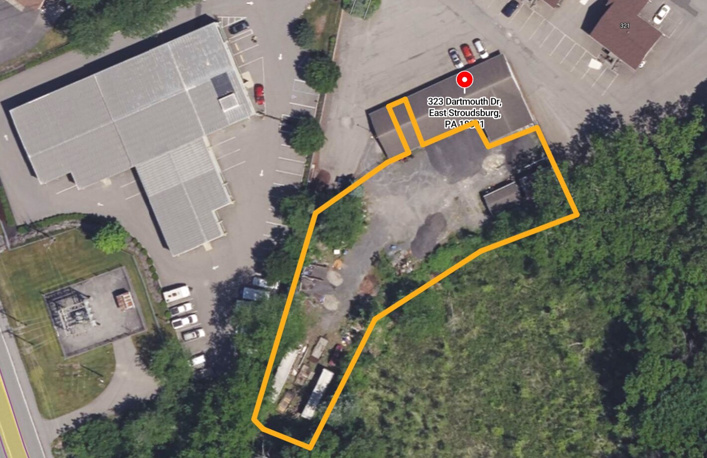 323 Dartmouth Dr, East Stroudsburg, PA à vendre Photo principale- Image 1 de 1