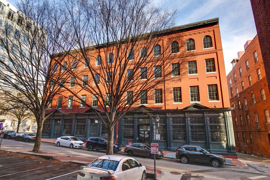 13 S 13th St, Richmond, VA à vendre - Photo du bâtiment - Image 2 de 102