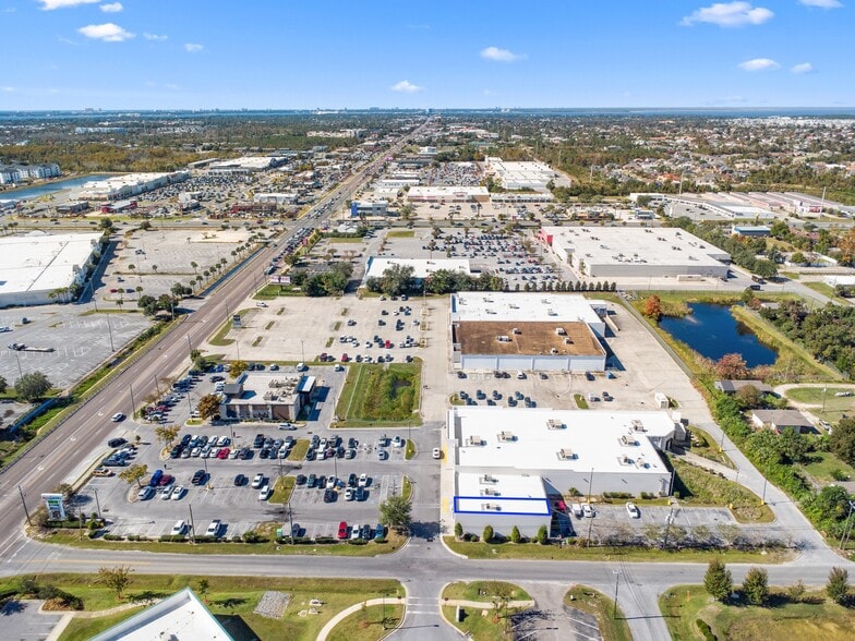 849-855 E 23rd St, Panama City, FL for lease - Building Photo - Image 2 of 4