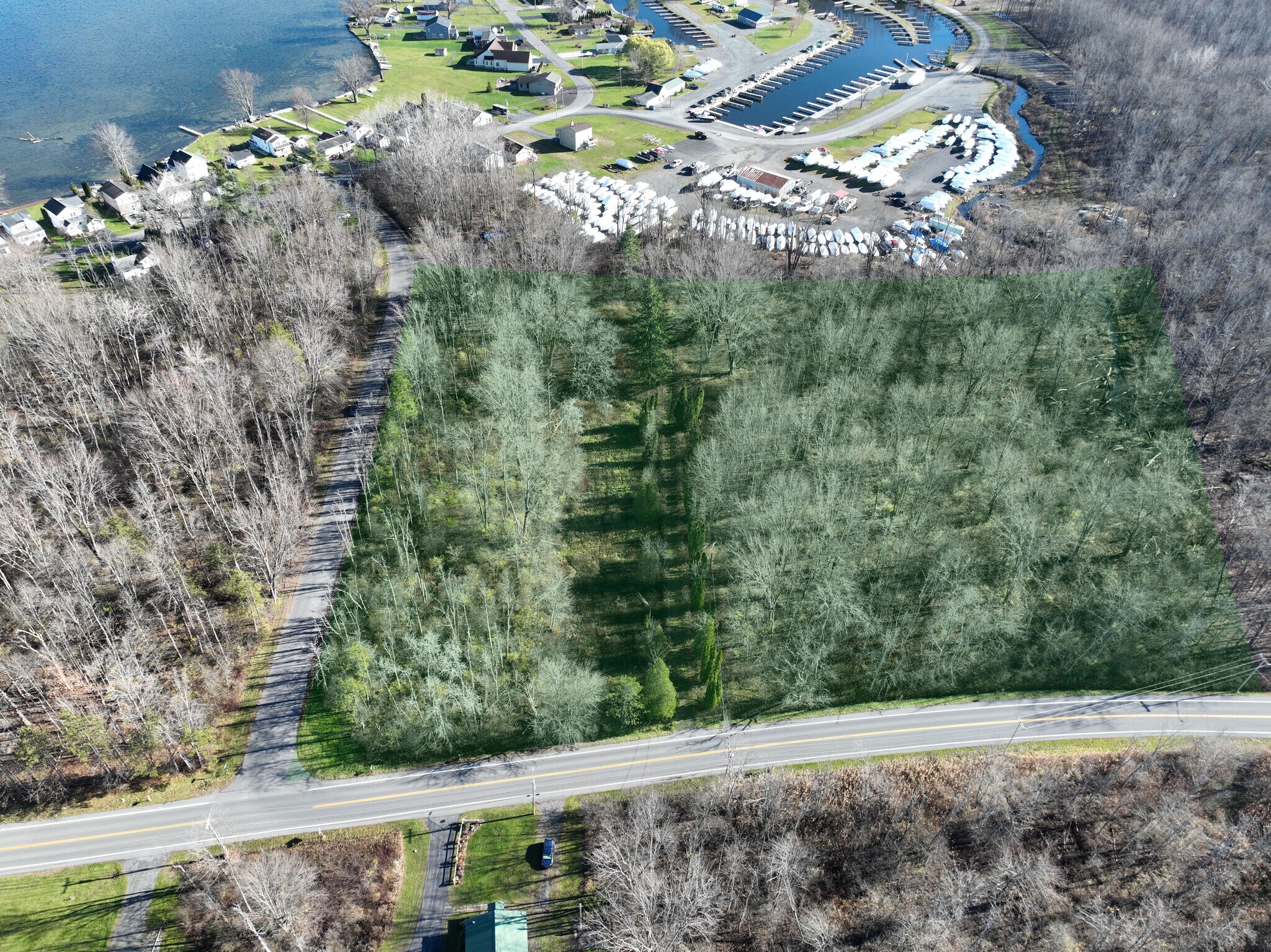 8418 Lakeshore Rd, Cicero, NY à vendre Photo principale- Image 1 de 2