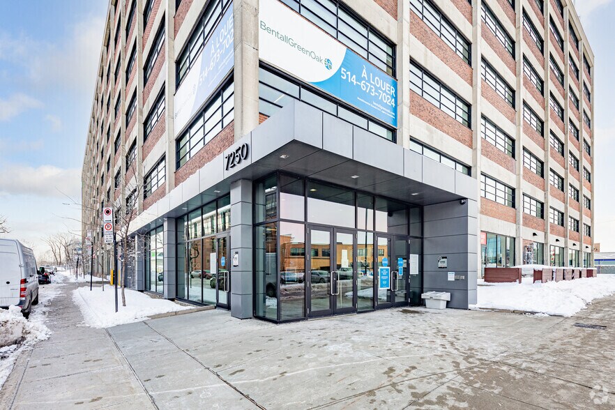 7250 Rue du Mile End, Montréal, QC à louer - Photo du bâtiment - Image 2 de 7