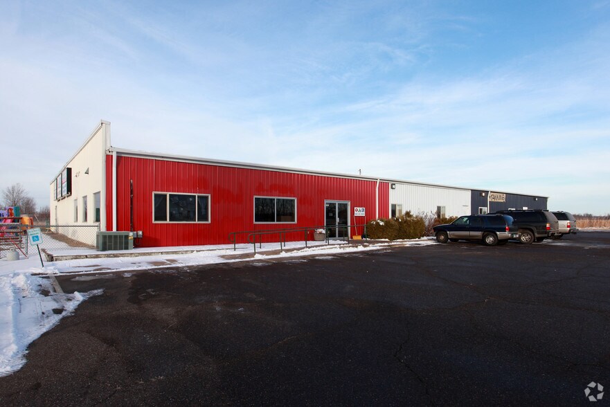 1061 Highway 23, Foley, MN à vendre - Photo du bâtiment - Image 3 de 5