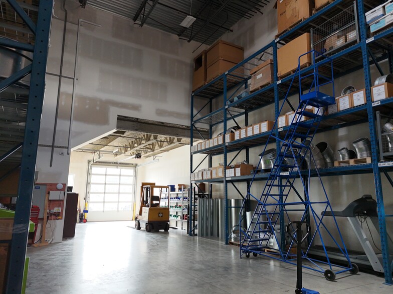 17220 Heather Dr, Surrey, BC for lease - Building Photo - Image 2 of 6