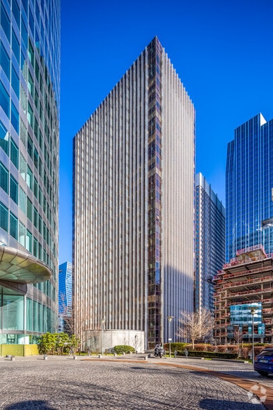 1 Place De La Pyramide, Puteaux for lease - Primary Photo - Image 1 of 1