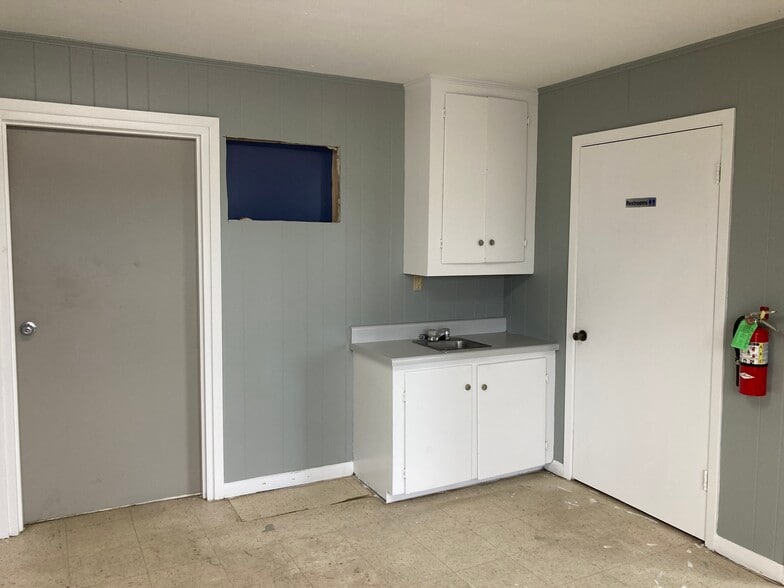 102 Saul Dr, Scott, LA for lease - Building Photo - Image 3 of 8