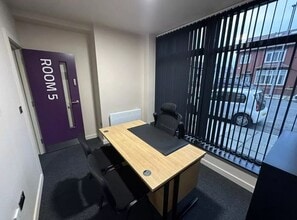 136-142 Wallasey Rd, Wallasey for lease Interior Photo- Image 2 of 11