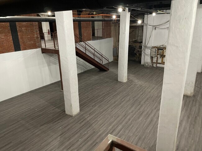 Plus de détails pour 1008-1010 Arch St, Philadelphia, PA - Bureau à louer