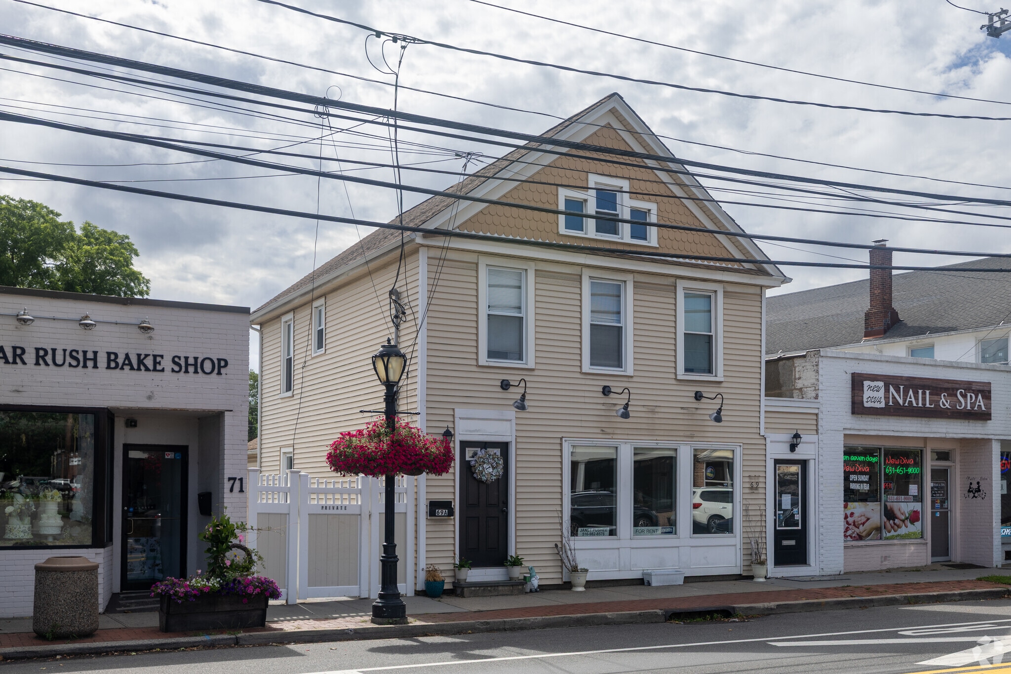 69 Broadway, Greenlawn, NY for lease Primary Photo- Image 1 of 4