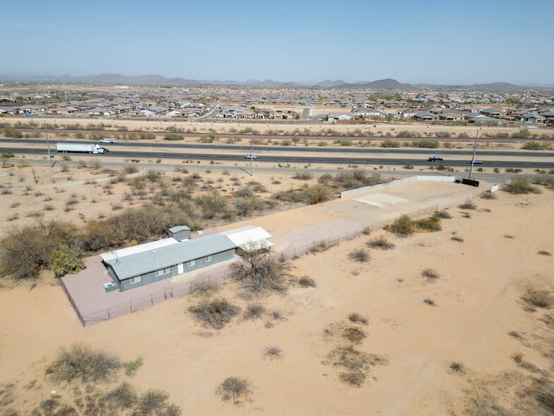 17331 W Grand Ave, Surprise, AZ for sale - Primary Photo - Image 1 of 13