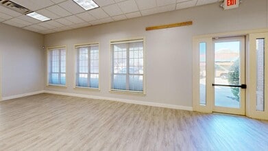 6211 Colleyville Blvd, Colleyville, TX à louer Photo du bâtiment- Image 2 de 8