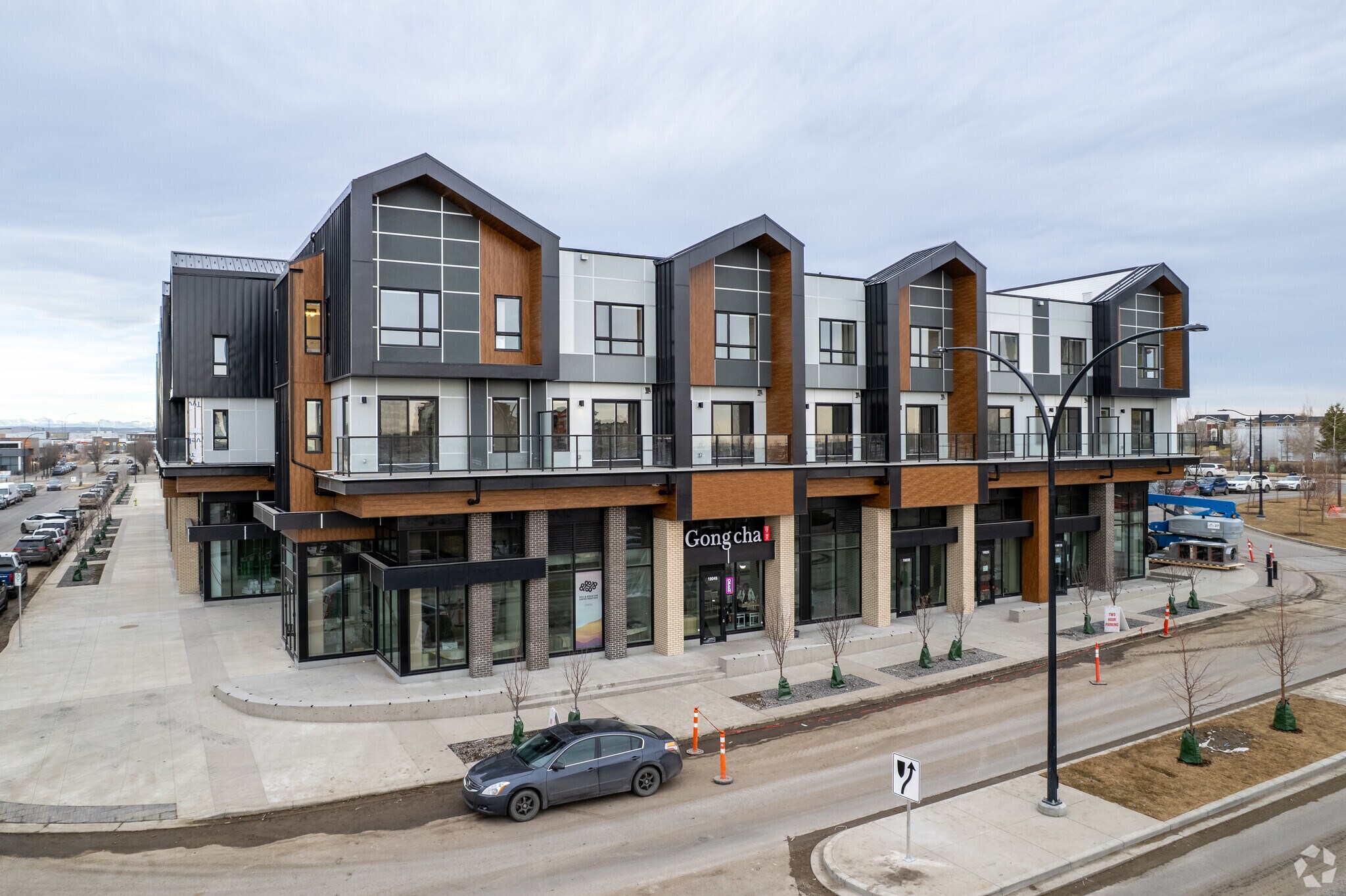 3858 Market St SE, Calgary, AB for sale Primary Photo- Image 1 of 1