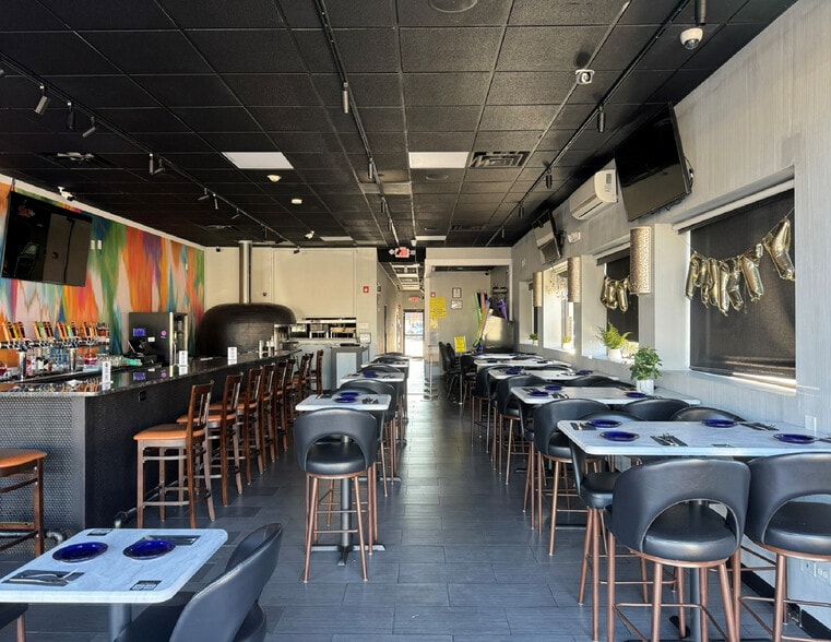 8347 W Grand Ave, River Grove, IL for sale - Interior Photo - Image 3 of 7