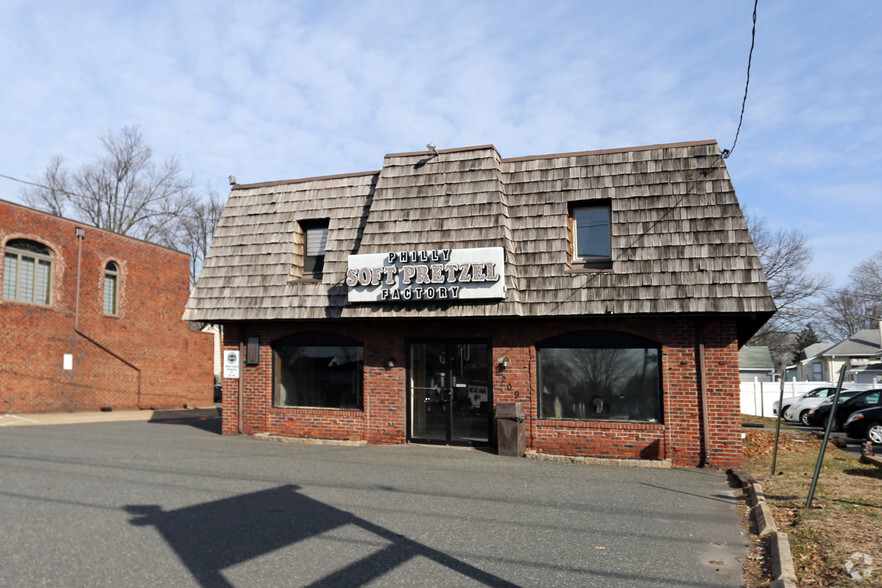 209 Black Horse Pike, Haddon Heights, NJ for sale - Primary Photo - Image 1 of 1