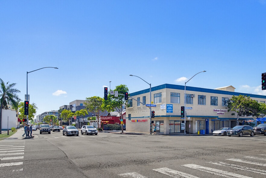 718-734 Santa Monica Blvd, Santa Monica, CA for lease - Building Photo - Image 2 of 23