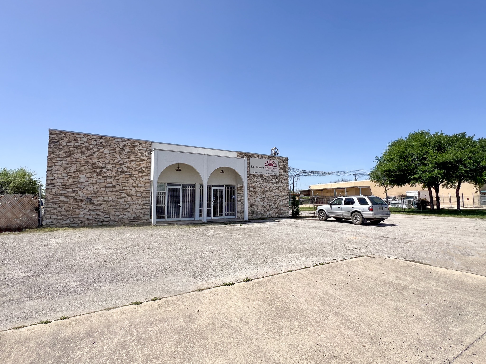 1111 Paulsun St, San Antonio, TX for lease Primary Photo- Image 1 of 8