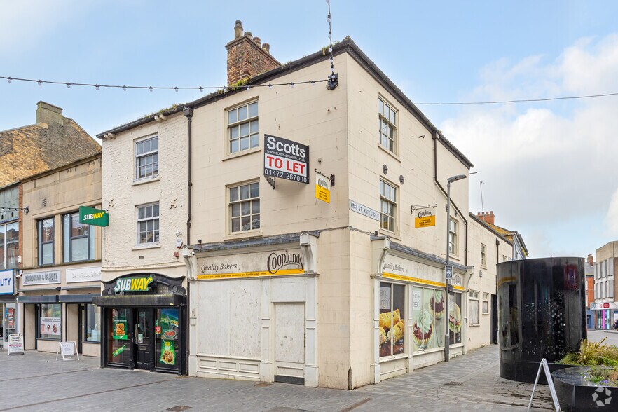 18 Victoria St, Grimsby for sale - Primary Photo - Image 1 of 2