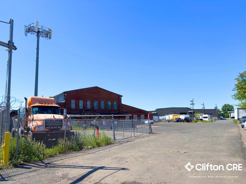 5 Slater Dr, Elizabeth, NJ for lease - Building Photo - Image 3 of 10