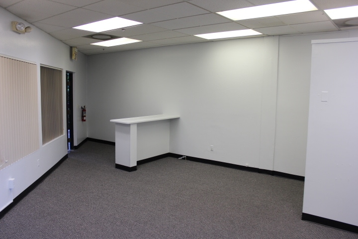 222-228 S Rainbow Blvd, Las Vegas, NV for lease Interior Photo- Image 1 of 5